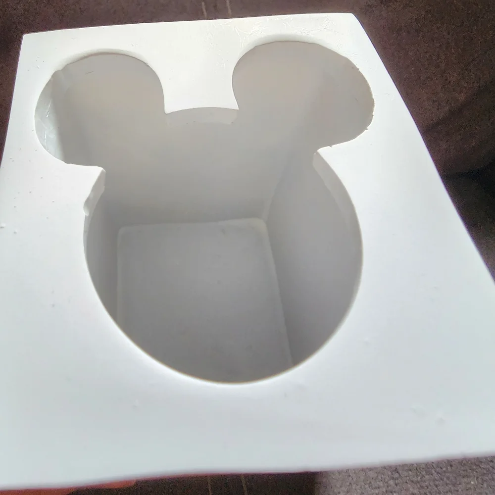 NWT Disney Mickey Mouse Cutout White Silhouette 4 Inch Debossed Figure Tumbler